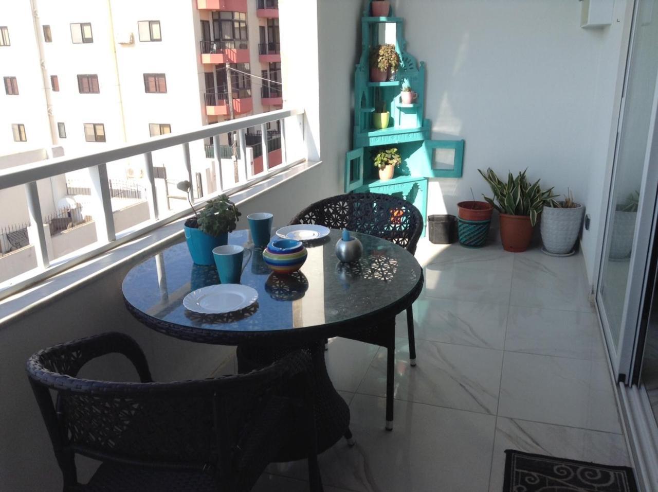 Seafront Apartment With Pool St. Paul's Bay Exteriér fotografie